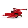 Universal Hobbies Massey Ferguson 760 - combine scale 1/32 UH6329